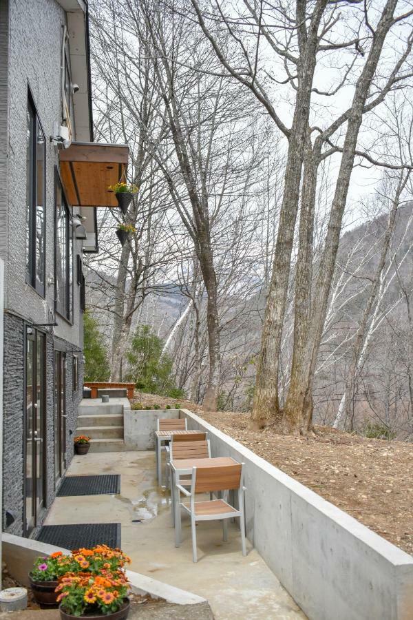 Penke Panke Lodge And Apartments Hakuba Luaran gambar